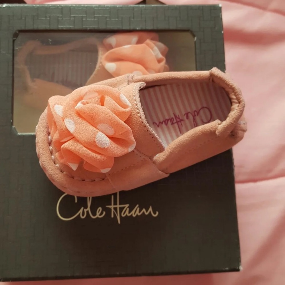 NIB Cole Haan Infant Shoes